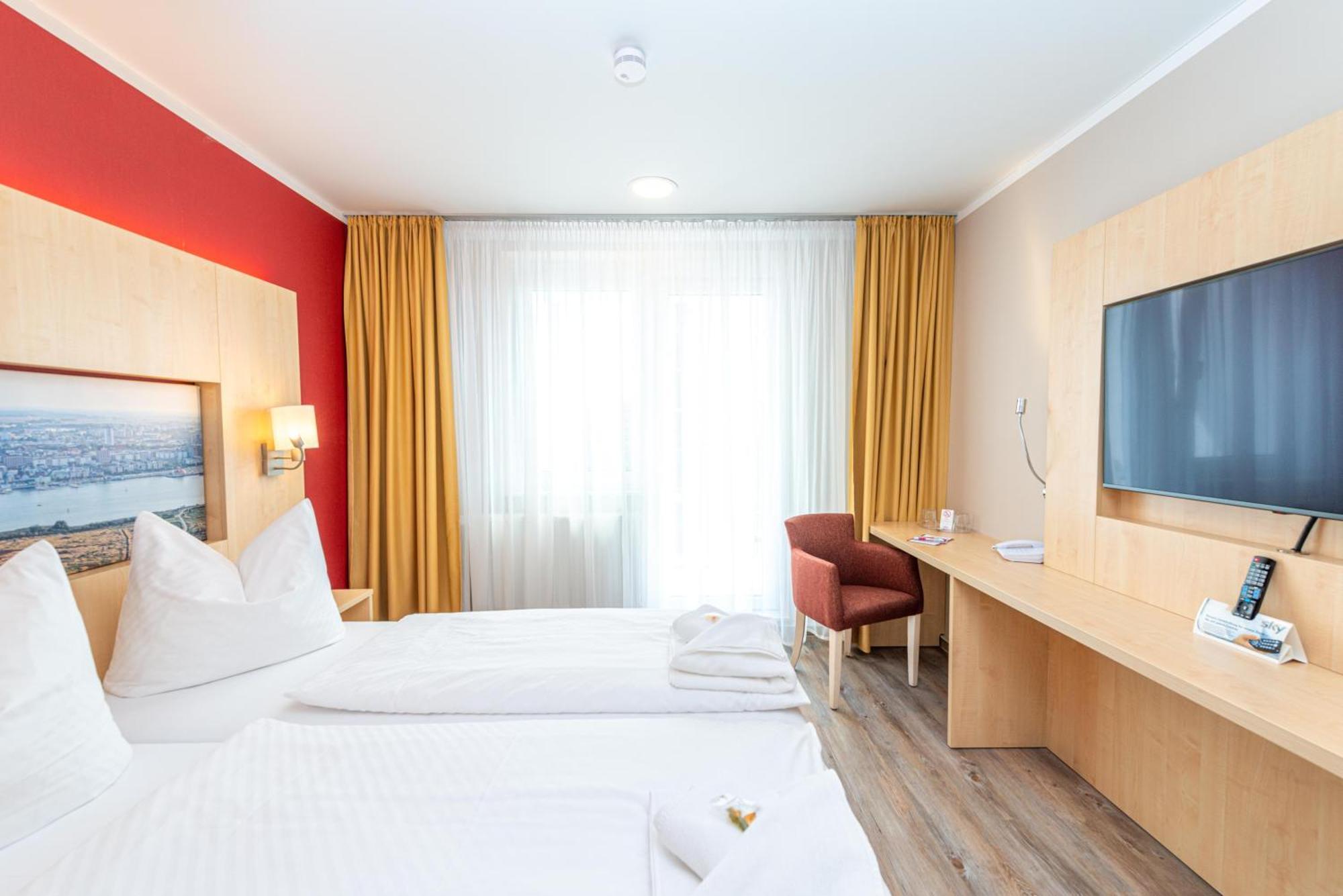 Das Hotel An Der Stadthalle - Rostock Hbf (Adults Only) Exteriör bild