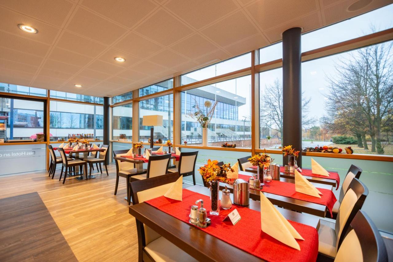Das Hotel An Der Stadthalle - Rostock Hbf (Adults Only) Exteriör bild
