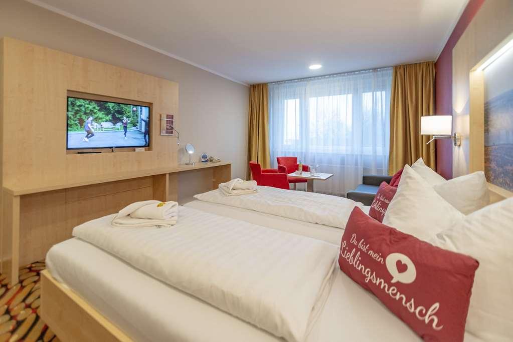Das Hotel An Der Stadthalle - Rostock Hbf (Adults Only) Rum bild